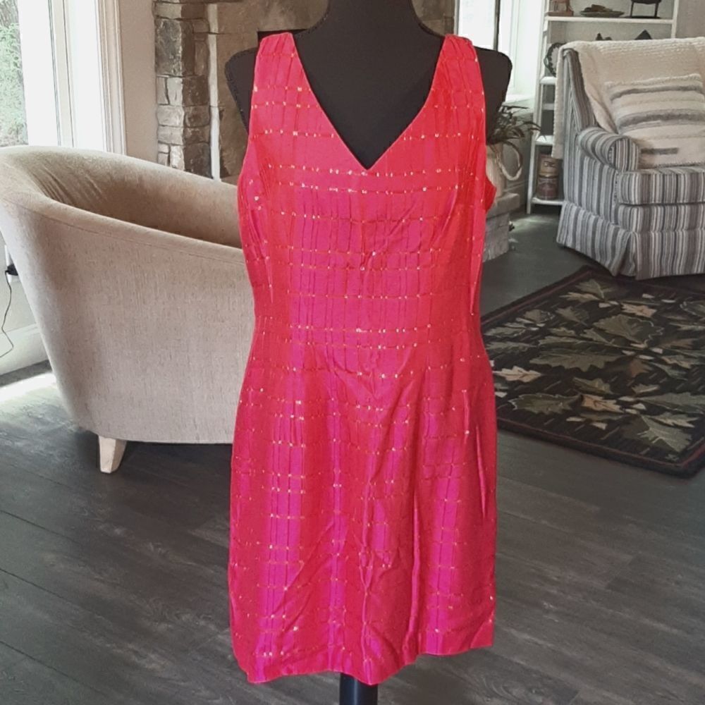 Scarlett Pink and Gold Lined Mini Dress with